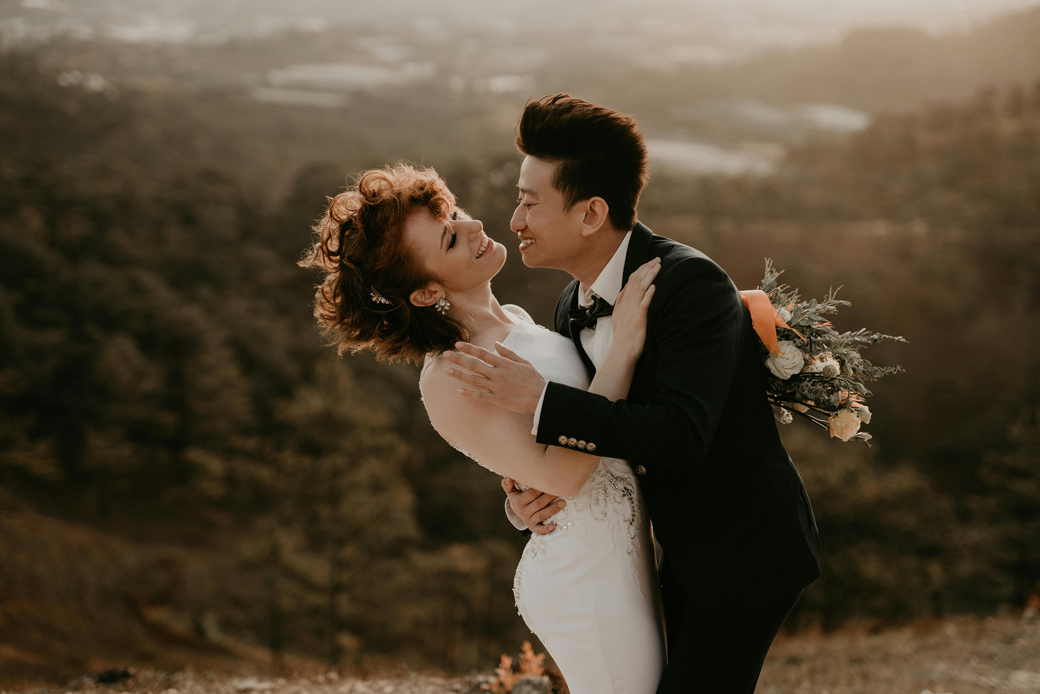 weddingcouplelinkinbi68b67a5c79d49weddingcouplelinkinbio.png